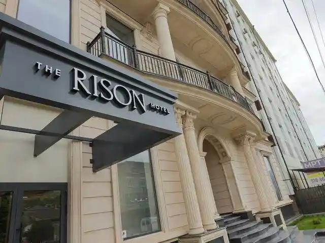 Rison Hotel